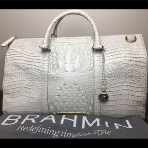 NWT Brahmin Anywhere Weekender in Cream/White