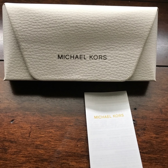 Michael Kors Sunglasses - Picture 4 of 4