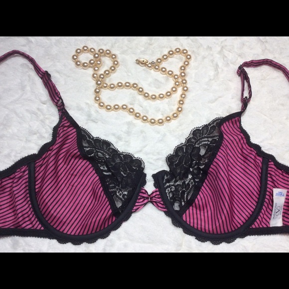 Vintage Valentino Intimo Unlined Underwire Bra - Picture 4 of 8