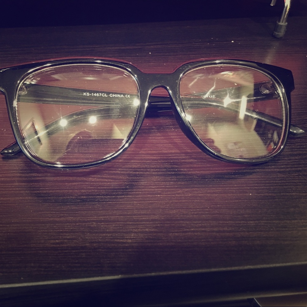 Oversized glasses