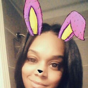 Meet your Posher, Misti