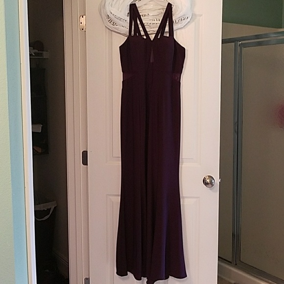 David's Bridal Gown - Picture 4 of 8