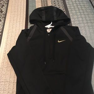 Women’s XS NIKE dri-fit hoodie.