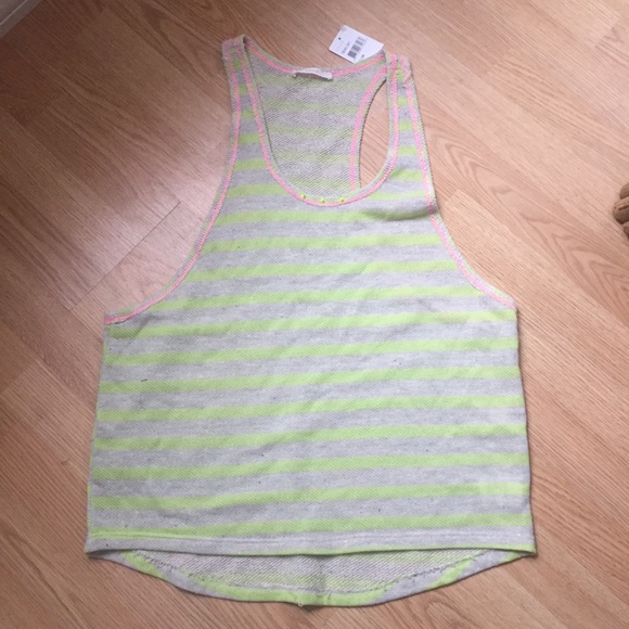 Lush | Oversized Tank - Picture 3 of 5