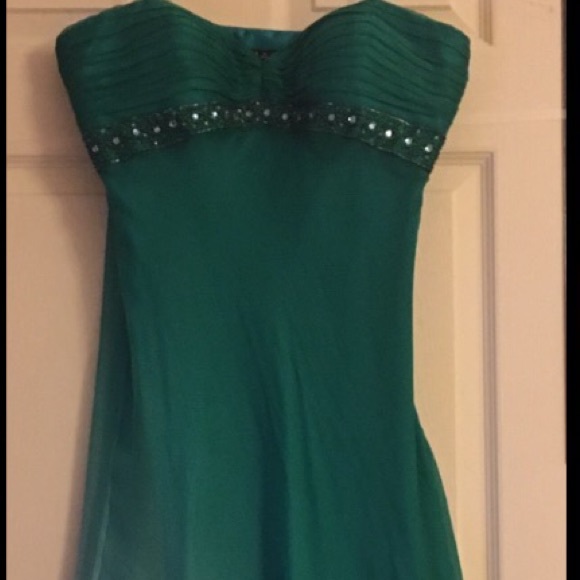 πππLaundry by Shelli Segal silk dress size 10. - Picture 5 of 8