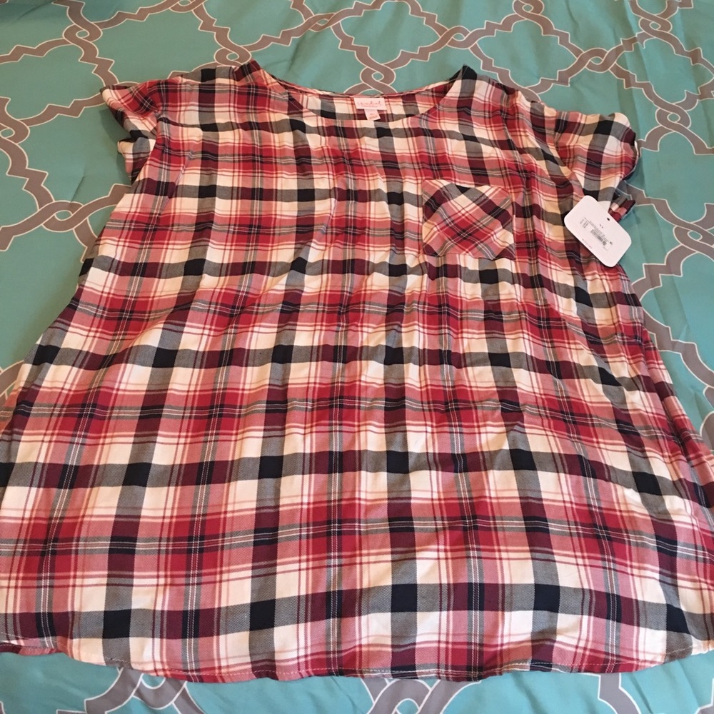 Brand new maternity shirt - Picture 2 of 8