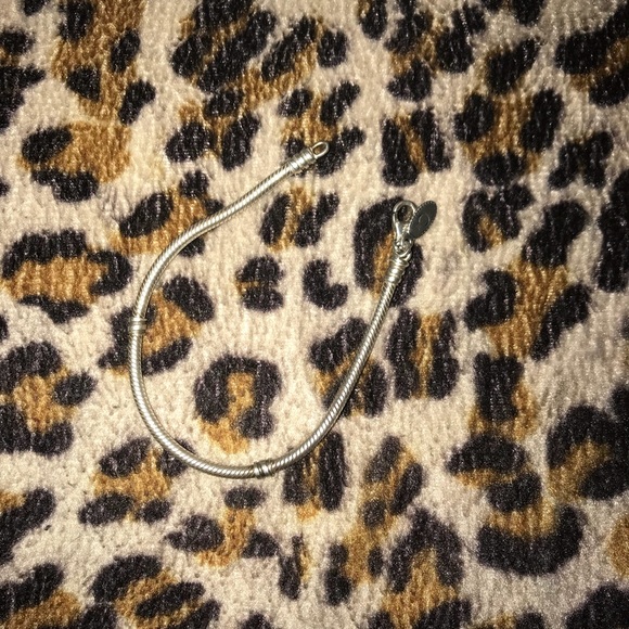 Authentic Pandora Bracelet & Starter Charm - Picture 2 of 4