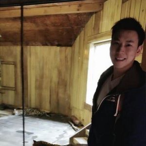 Meet your Posher, Weiheng