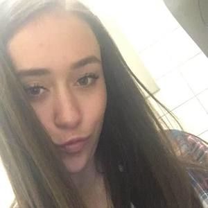 Meet your Posher, Sabrina