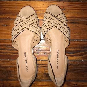 Lucky Brand Gallah Flat, worn once