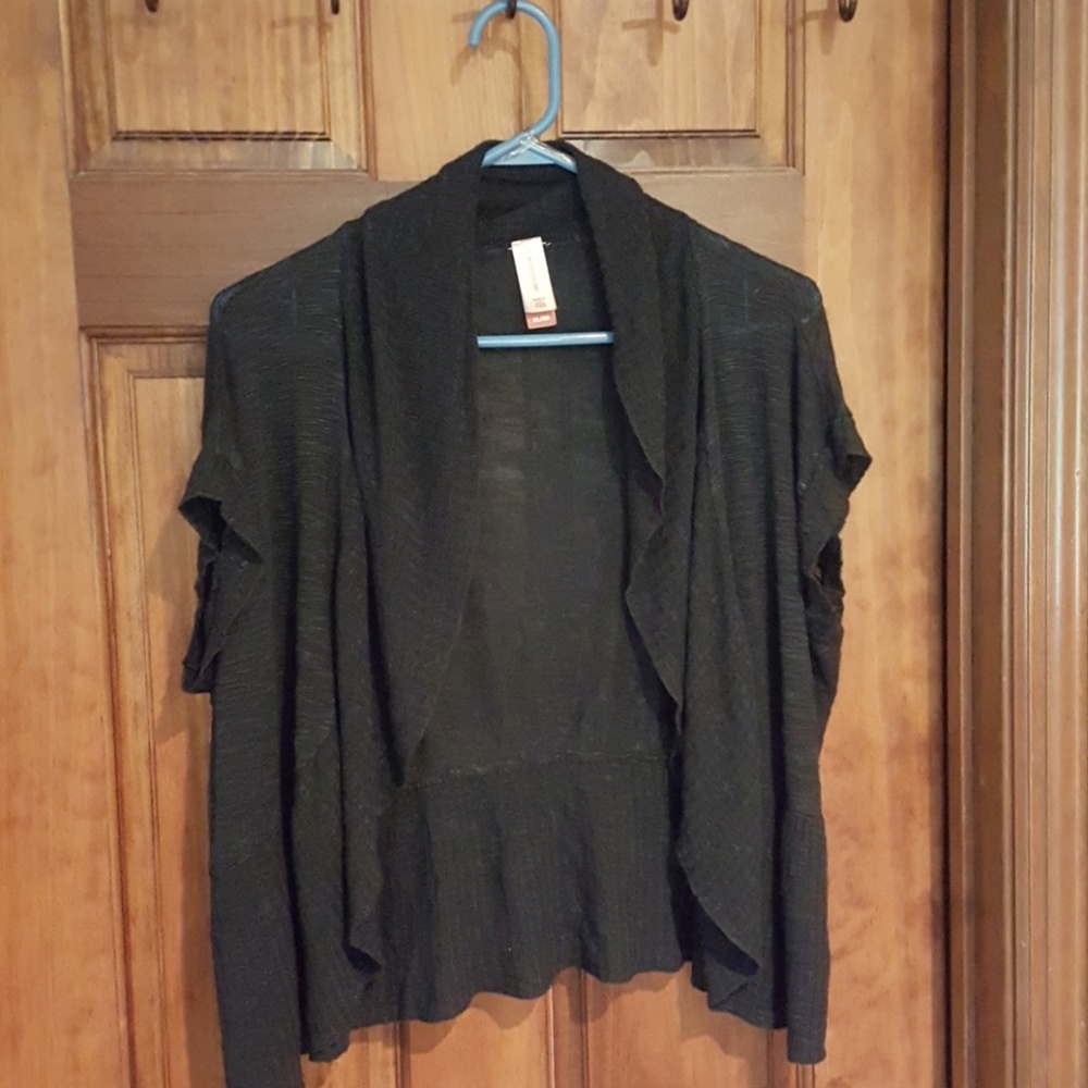 Woman's short sleeve cover up.
