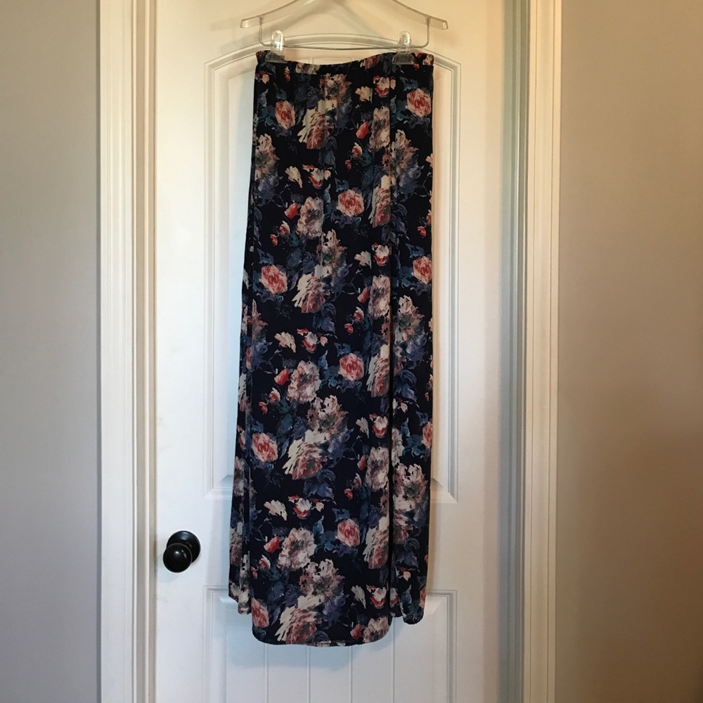 Floral maxi skirt
