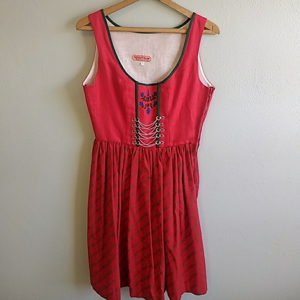 Oktoberfest Dirnl German Dress Authentic Vintage
