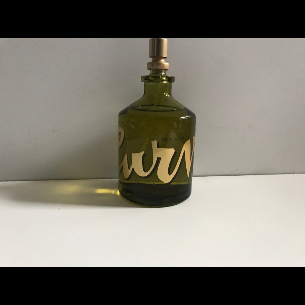 Curve cologne