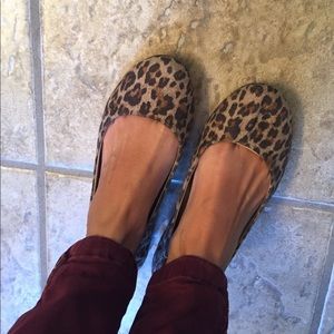 Leopard print flats