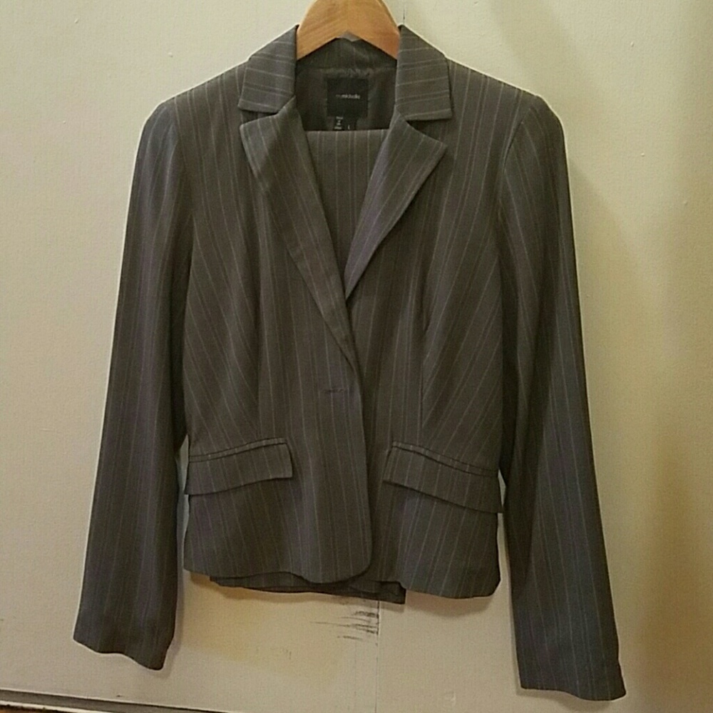 2 piece Pantsuit