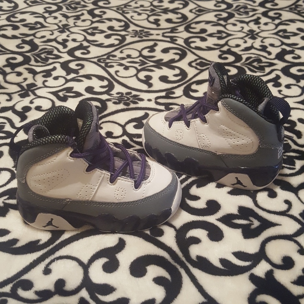 Toddler Jordan 9 Retro Size 5c