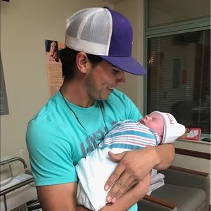 Meet your Posher, Devin