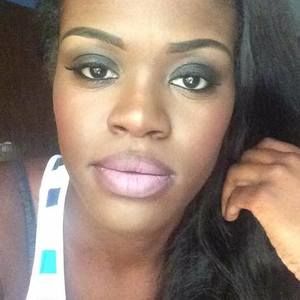 Meet your Posher, Tionne