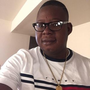 Meet your Posher, Nikiema