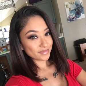 Meet your Posher, Vivian