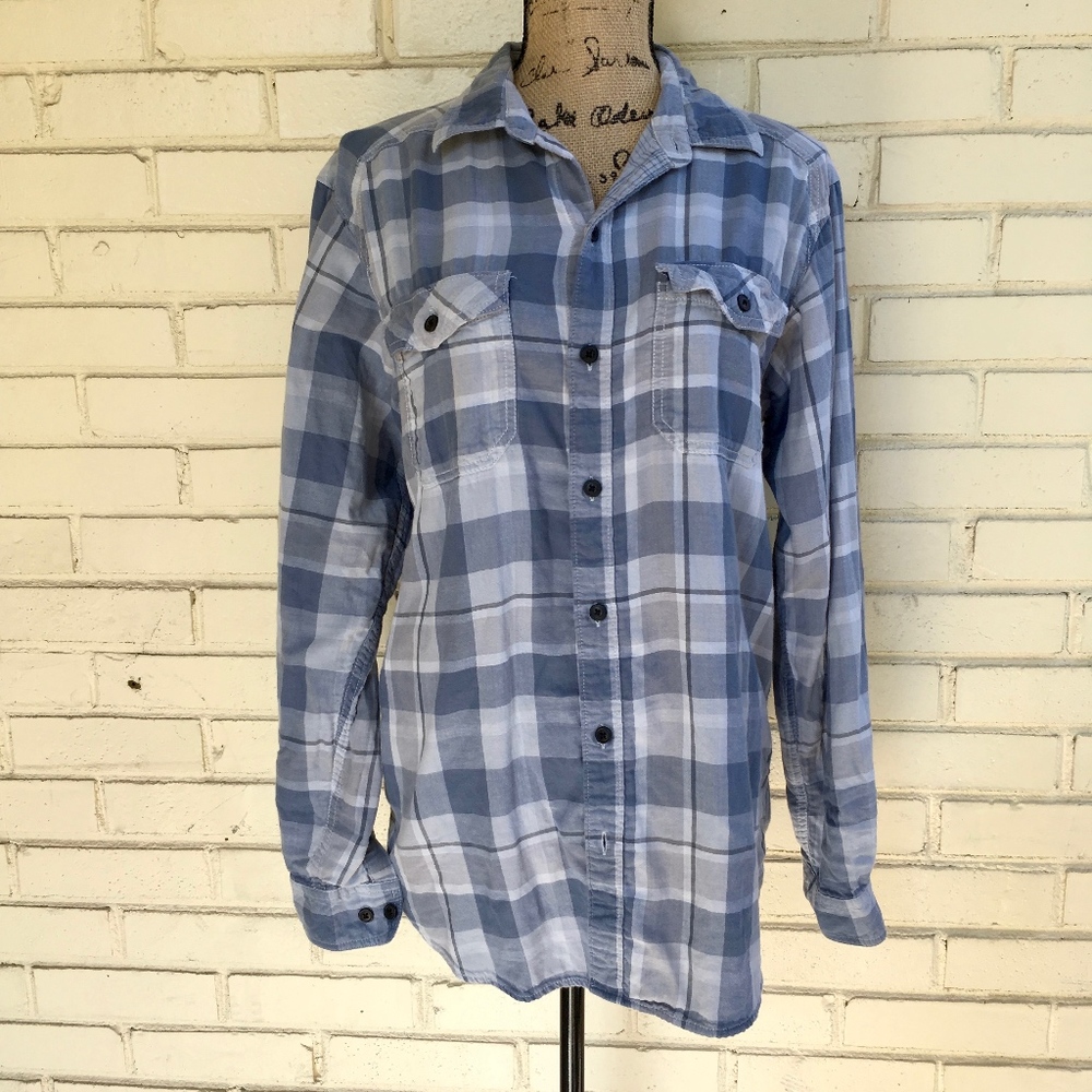 Columbia Button Down - Picture 2 of 2