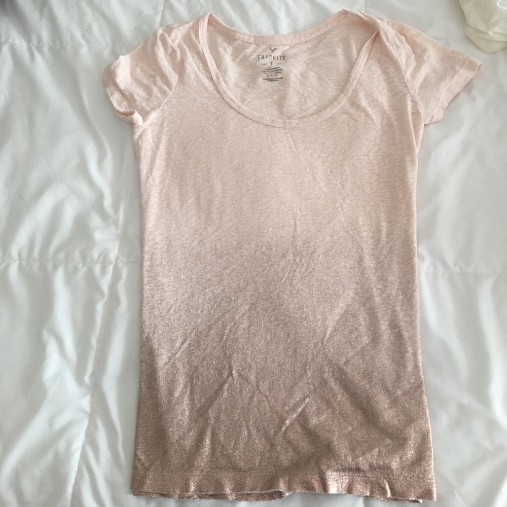 AE Favorite T in rose gold