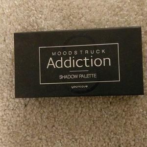 Addiction Makeup - Moodstruck Addiction Shadow Palette Addiction Makeup - Moodstruck Addiction Shadow Palette