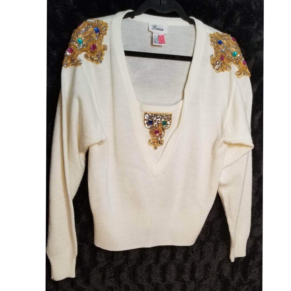 Vintage Darian Jeweled appliqué white sweater