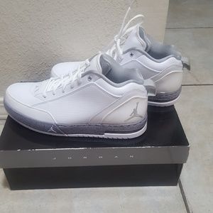 Jordan ss (white)