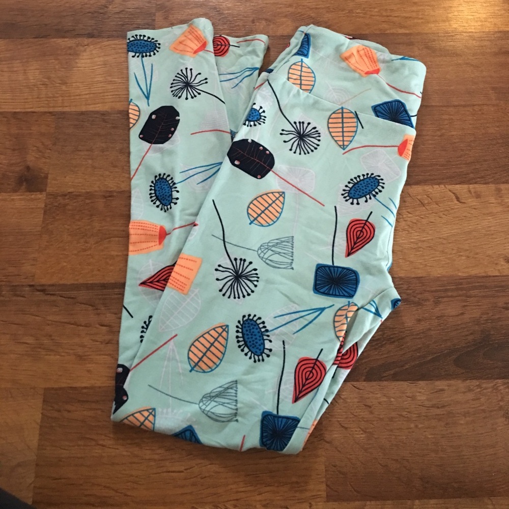 Lularoe leggings Sold