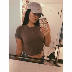 Meet your Posher, Savannah