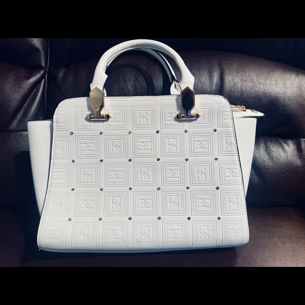 SOLD- White and Gold Purse