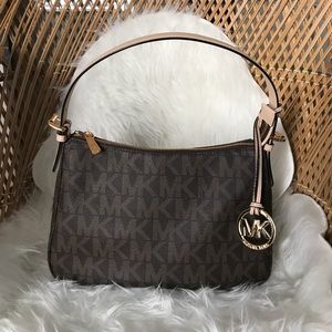Michael Kors Small Jet Set Purse