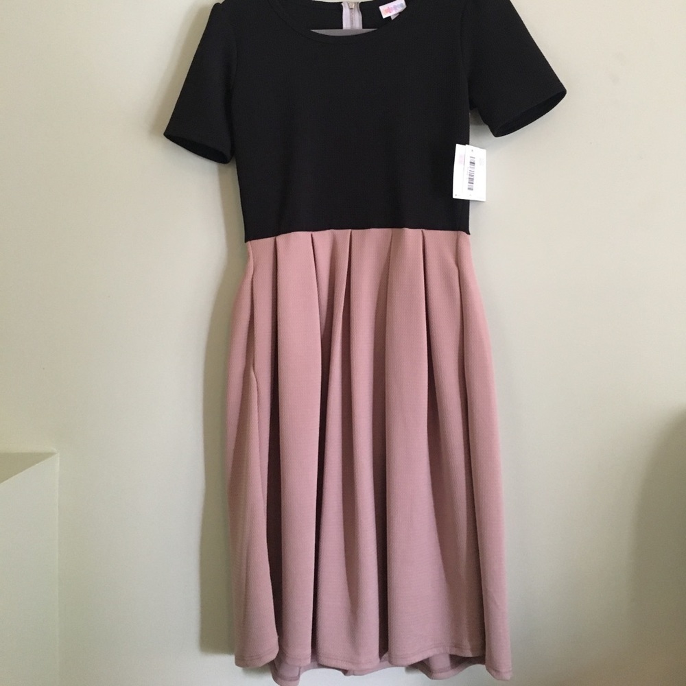 LuLaRoe Amelia Dress- NWT!!