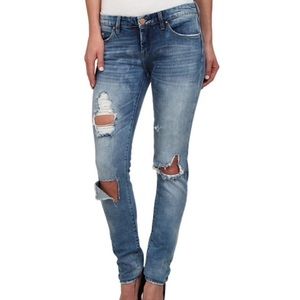 Blank NYC Skinny Classique Jeans