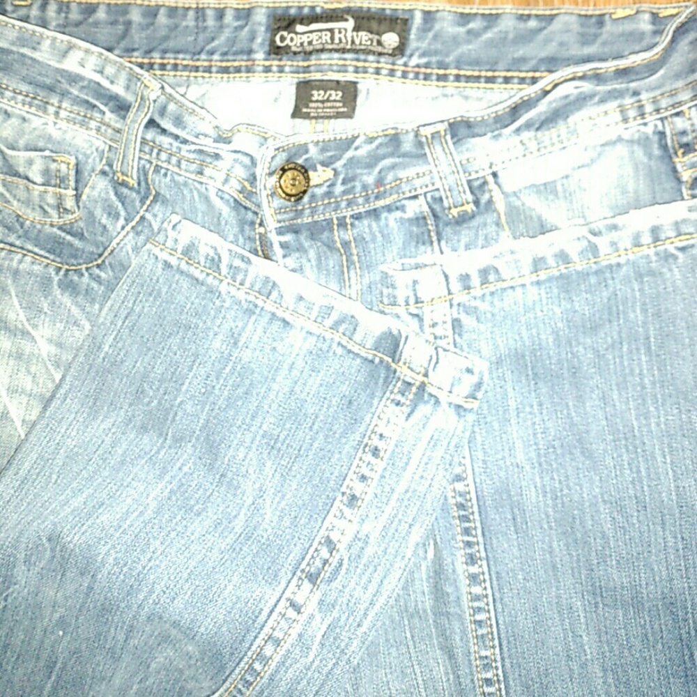 Copper Rivet Men Jeans (Distressed) - Picture 4 of 5