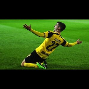 Meet your Posher, Adrian