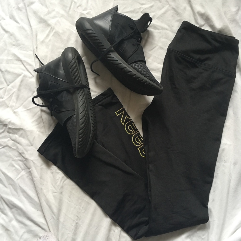 NWOT Reebok Leggings