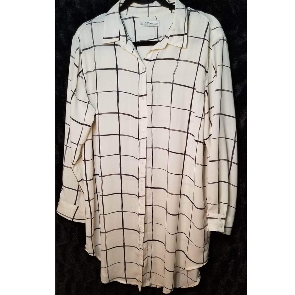 Abercrombie & Fitch oversized plaid blouse