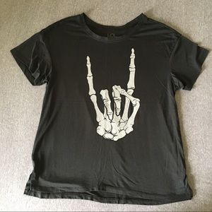 Tops - NEW Metal 🤘🏻 Skeleton T-Shirt Tops - NEW Metal 🤘🏻 Skeleton T-Shirt
