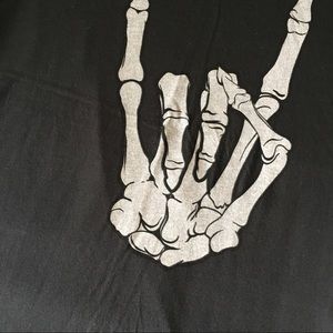 Tops - NEW Metal 🤘🏻 Skeleton T-Shirt Tops - NEW Metal 🤘🏻 Skeleton T-Shirt