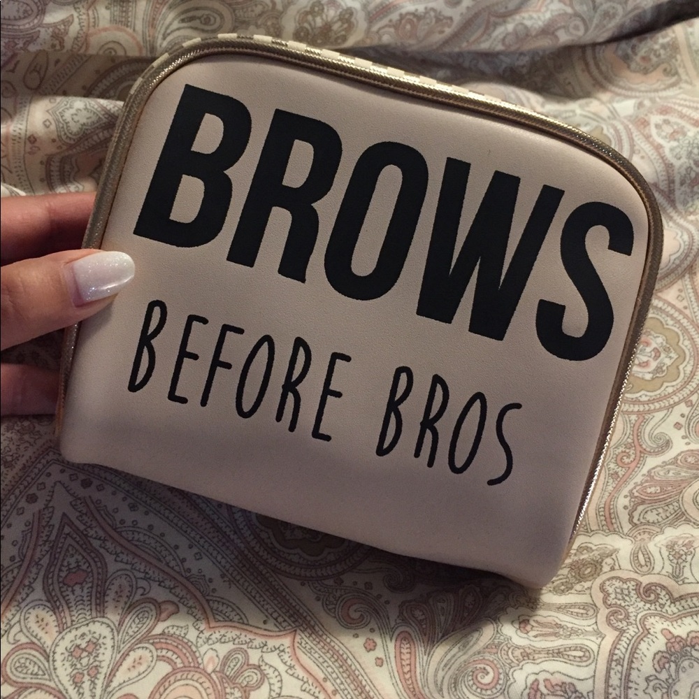 Makeup bag! 💄💋