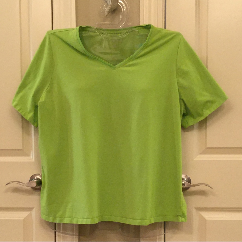 Catherine’s Green V-Neck Short Sleeved Top
