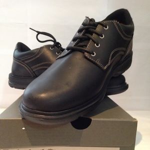 Timberland Men's Lace Up Casual shoes Sz 8.5- New