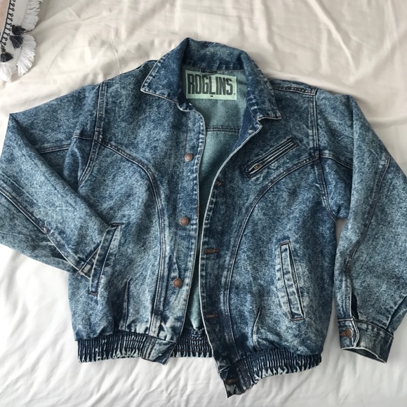 Jackets & Blazers - VINTAGE JEAN JACKET