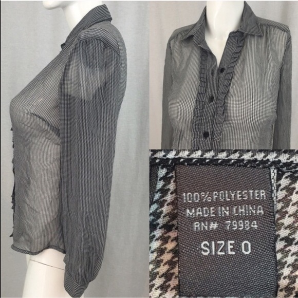 SOLD Sz Small 4 Chico’s 0 Houndstooth Button Down - Picture 3 of 4
