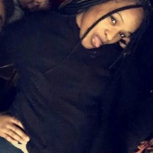 Meet your Posher, Sharaye