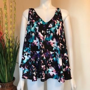 SLEEVELESS DOUBLE LAYER WOVEN TOP BRAND NEW