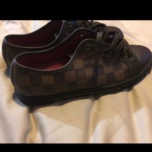 Louis Vuitton Damier low top sneakers $550.00